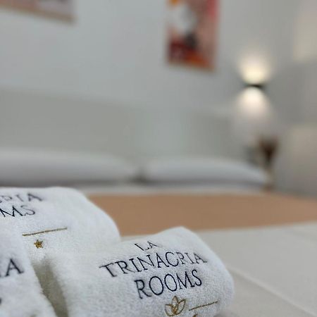 La Trinacria Rooms Trapani Exterior photo