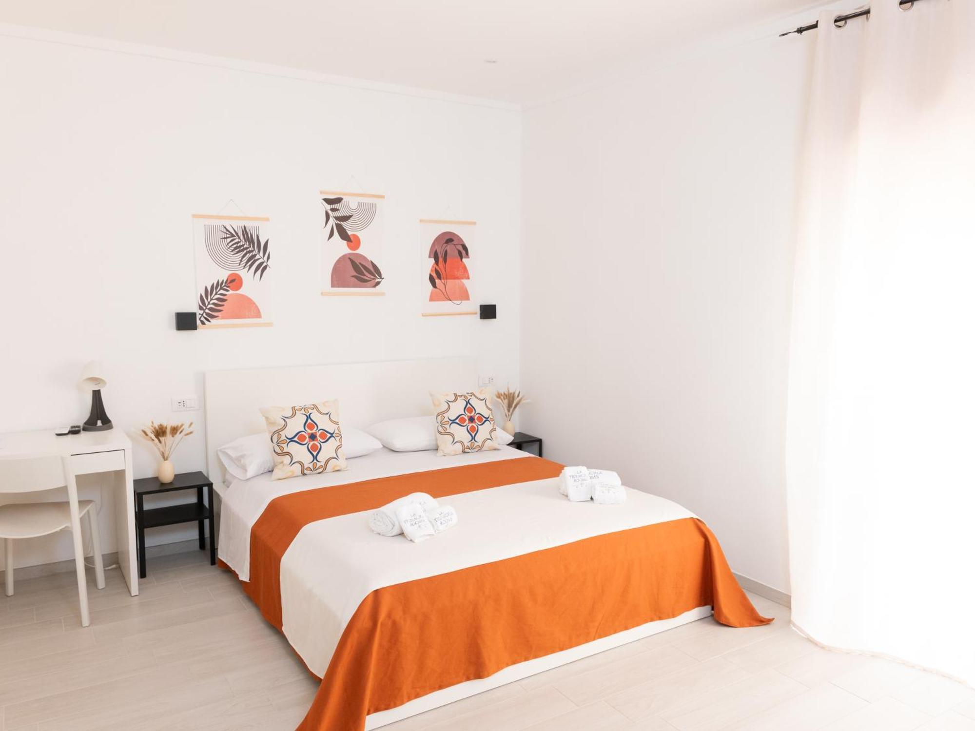 La Trinacria Rooms Trapani Exterior photo