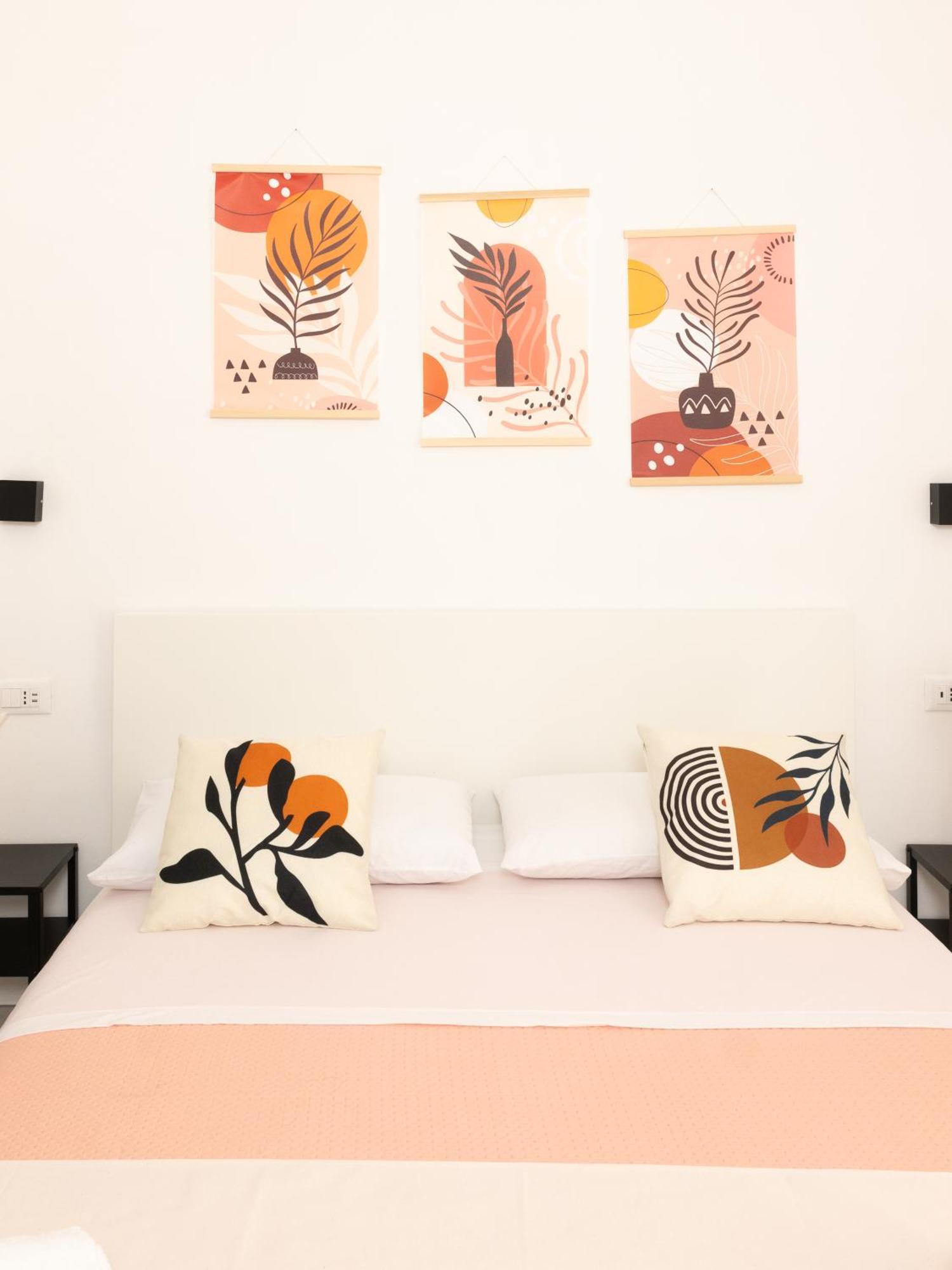 La Trinacria Rooms Trapani Exterior photo